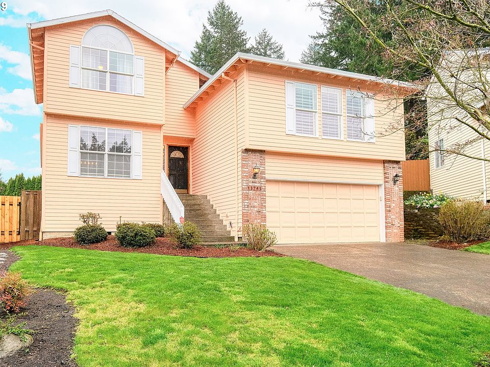 1st image of 13745 SW Rosy Ct