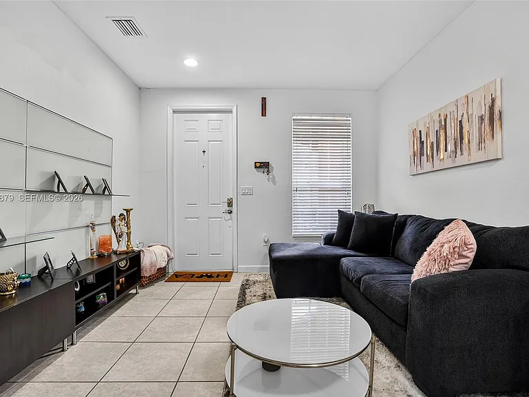 9341 SW 171st Ave — Photo 7