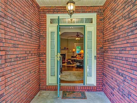 4th image of 3727 Ayrshire Ct