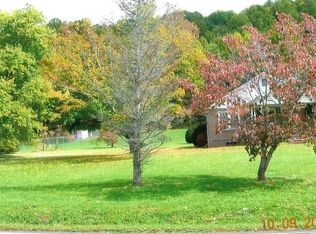 12040 State Highway 197 S, Burnsville, NC 28714