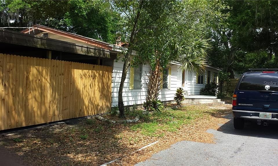 2nd image of 508 W Lumsden Rd