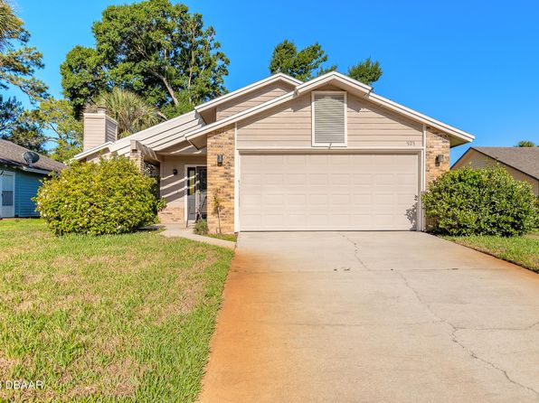 929 N Lakewood Ter, Port Orange, FL 32127