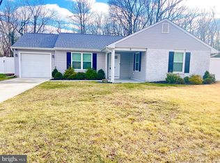 6 Avery Dr, Williamstown, NJ 08094