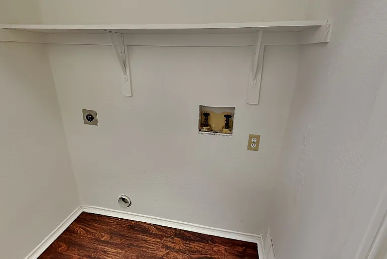4509 Ebbtide Ct — Photo 14