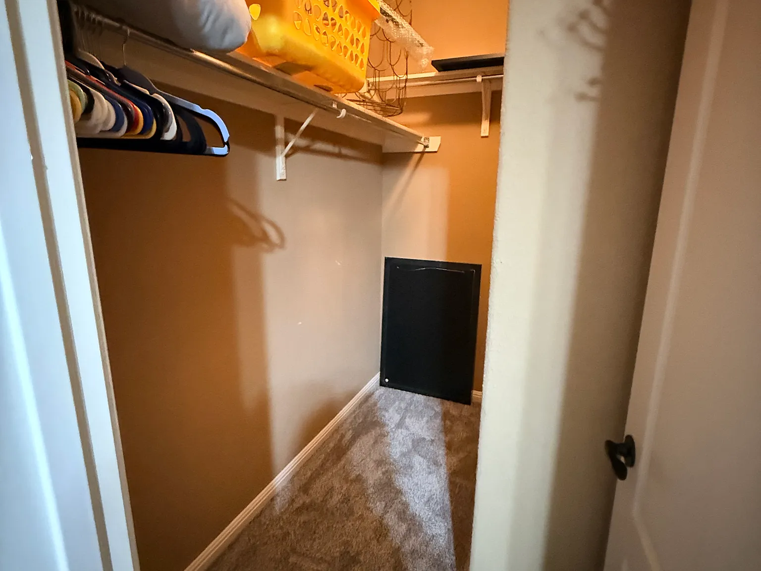4 bed, 3389 sqft, $5,000 — Photo 4