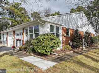 5 Homestead Dr #B, Manchester Township, NJ 08759