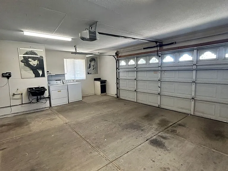 2783 W 29th Ln — Photo 24
