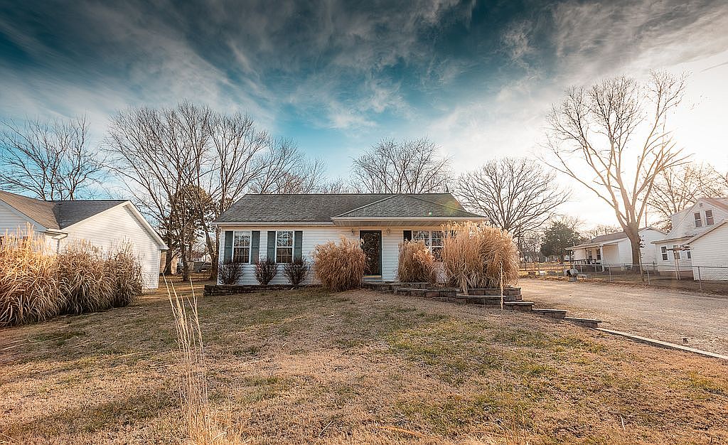 815 Dorf Cuba Mo 65453 Zillow