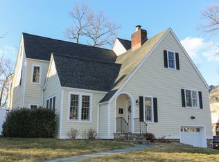 64 Ridge Rd, New Rochelle, NY 10804