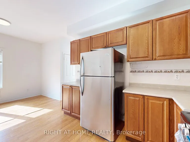 56 N Lake Rd #13 — Photo 14