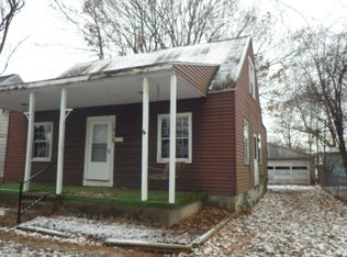 2213 S Pershing Dr, Muncie, IN