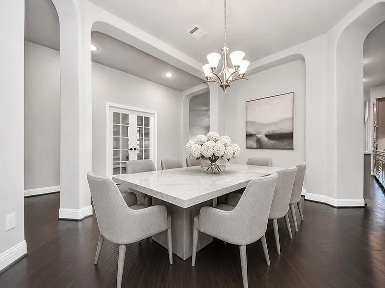 6243 Garden Lakes Ln — Photo 5