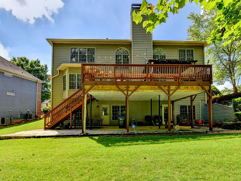 1712 Chattakay Ln — Photo 2