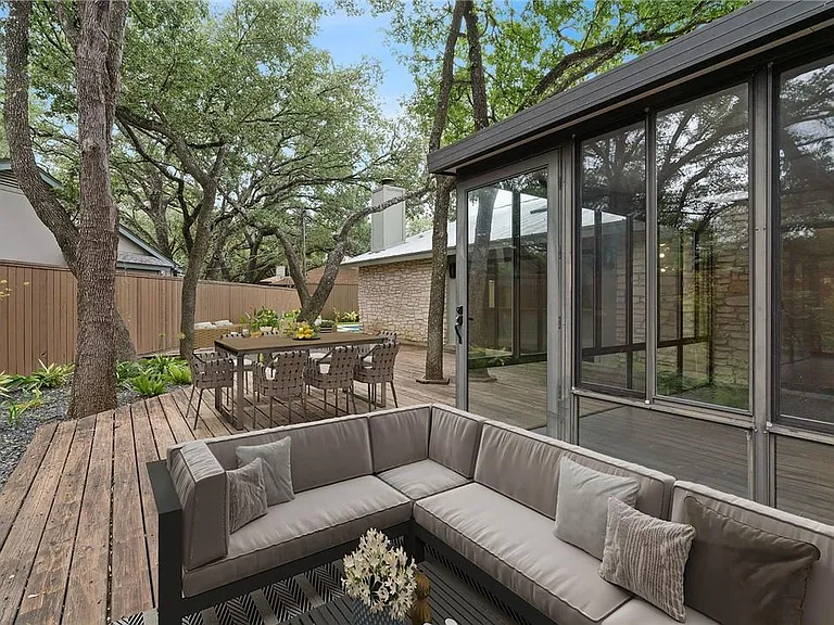 4007 Beaconsdale Dr — Photo 20