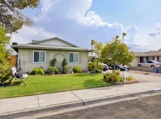 4703 Bennett Dr, Las Vegas, NV 89121