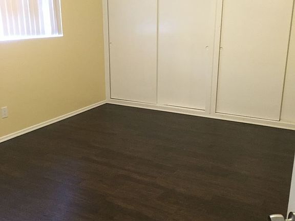 5th image of 734 W 214th St APT 17