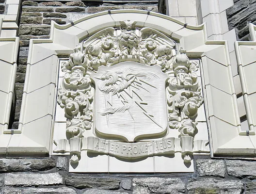 Rented by R New York | media 19