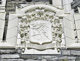 Rented by R New York