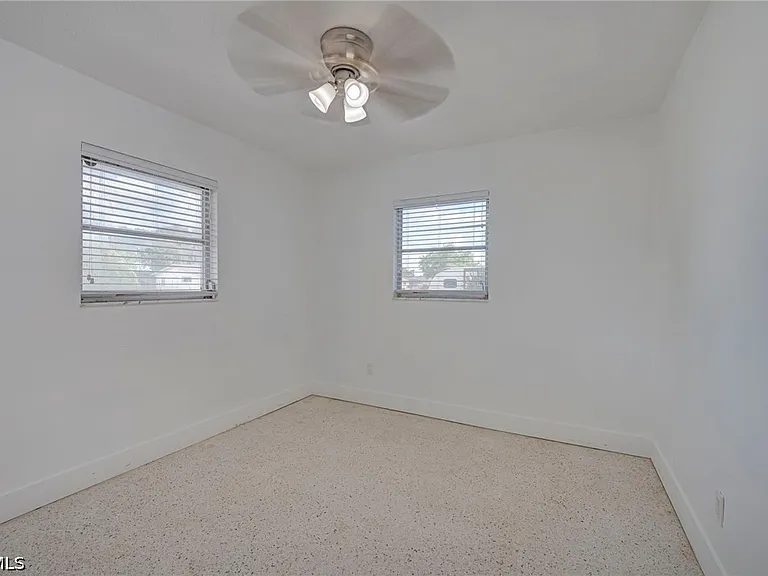 220 Punta Alta Ct — Photo 24