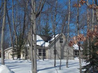 201 Ridgedale, Higgins Lake, MI 48627
