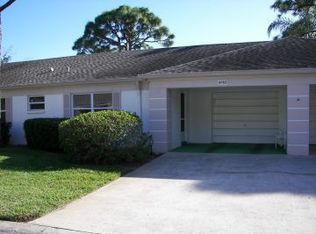 8092 Candlewood Rd, Largo, FL 33777