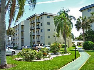 1st image of 3522 Lake Bayshore Dr #K112