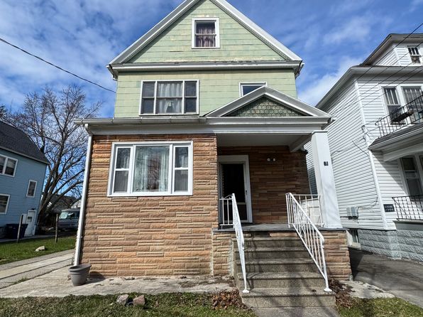 48 Domedion Ave #1