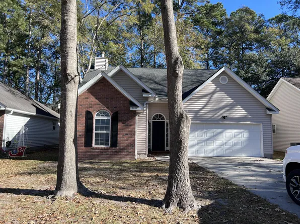 7857 Sabalridge Dr, North Charleston, SC 29418