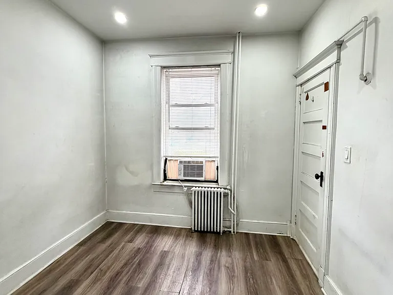 3025 Kennedy Blvd — Photo 7