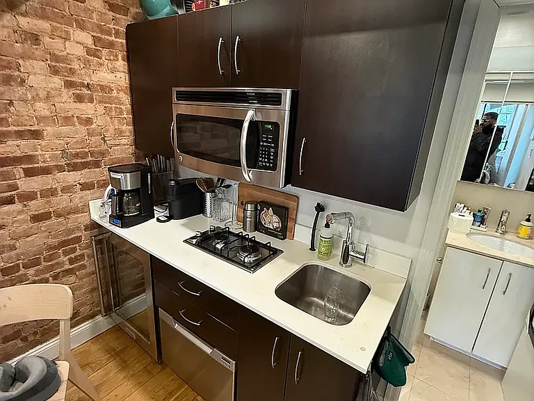 515 E 5th St #3A — Photo 5