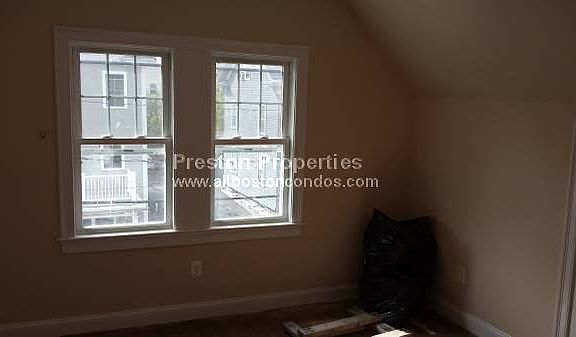 5th image of 3 Boylston St #1