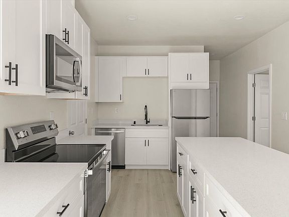 5th image of 5517 Beaudry St #1
