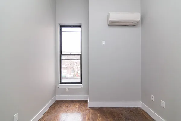 Rented by Nooklyn NYC LLC | media 14