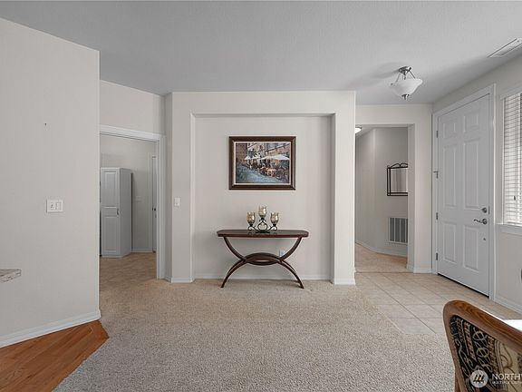 5th image of 4851 Bend Drive NE