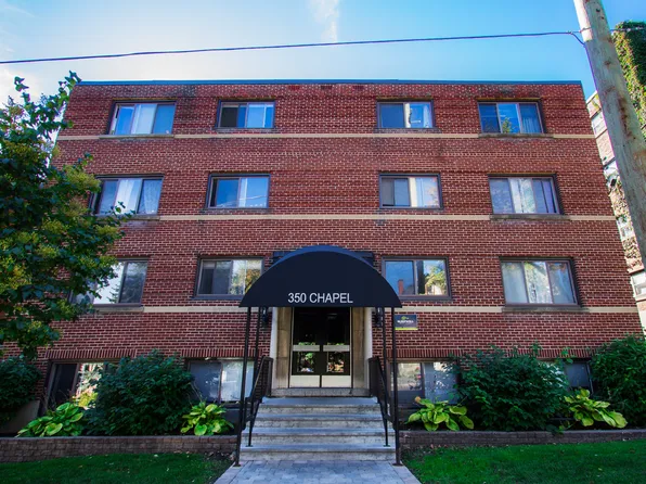 350 Chapel St #4, Ottawa, ON K1N 7Z6