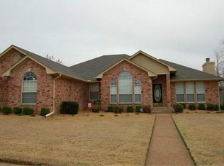 1604 Fianna Way, Fort Smith, AR 72908