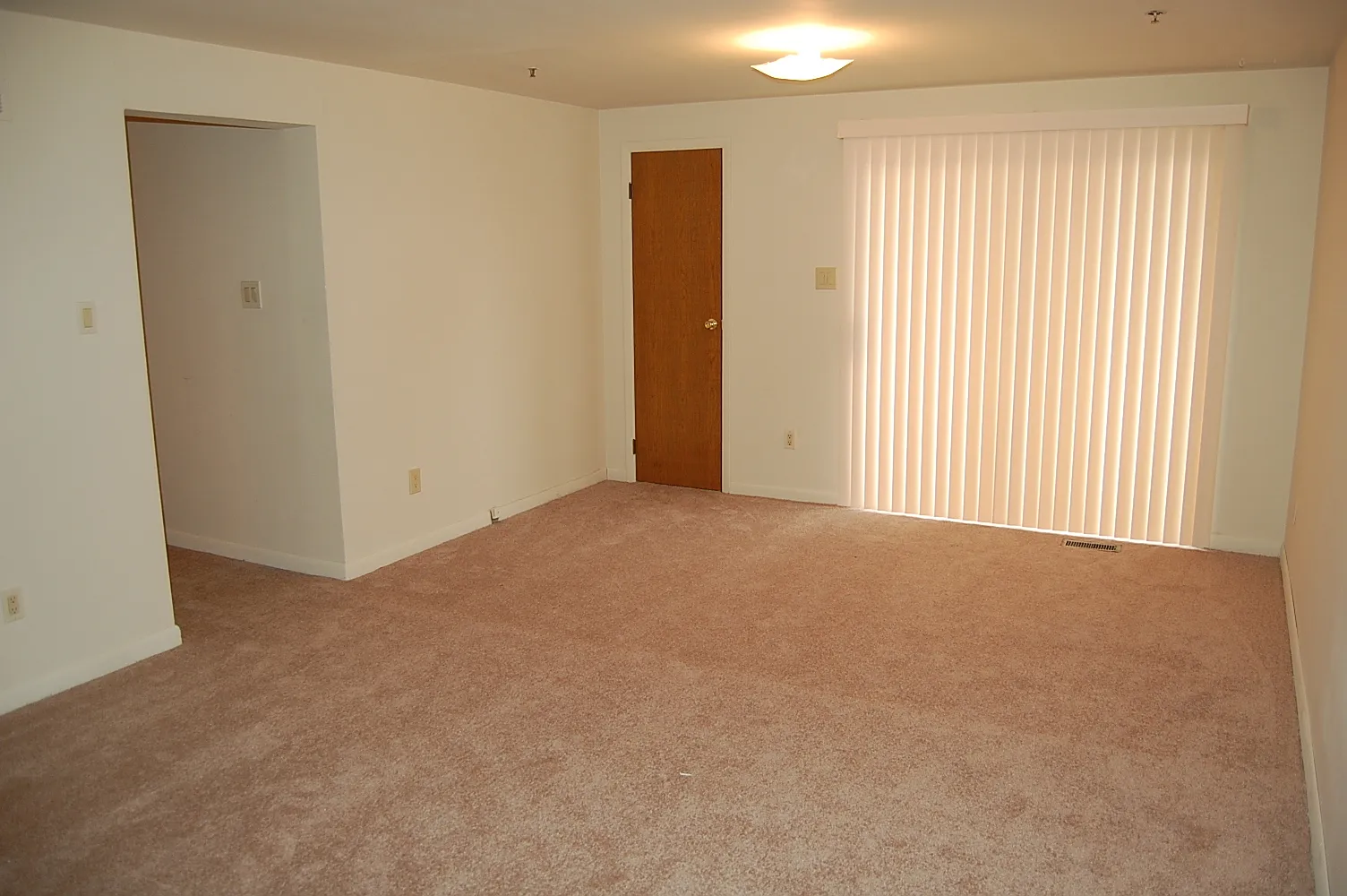 WW2120C — Photo 3