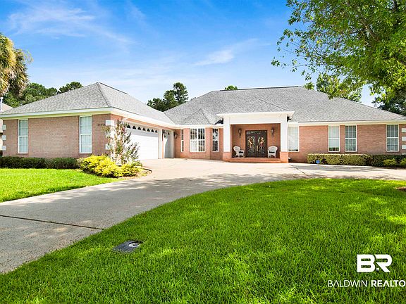 4th image of 23014 Carnoustie Dr