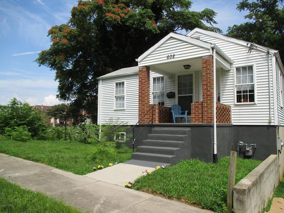 1st image of 602 Stewart Ave SE