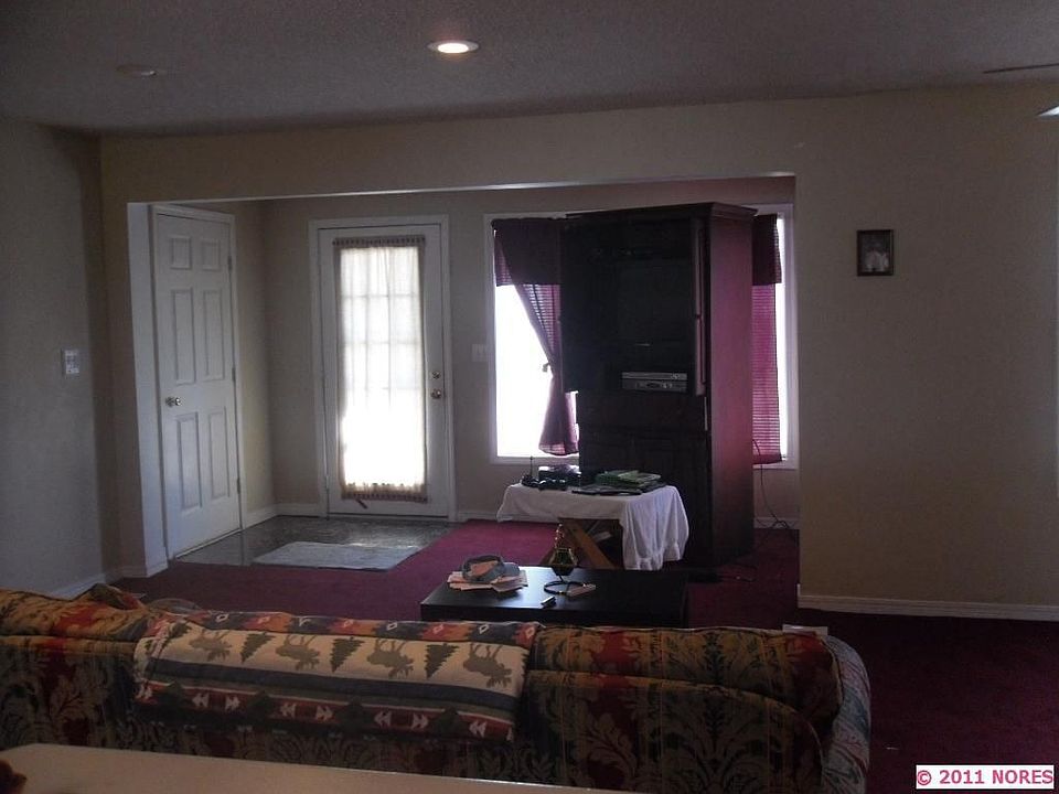 1st image of 1828 S Hudson Ave