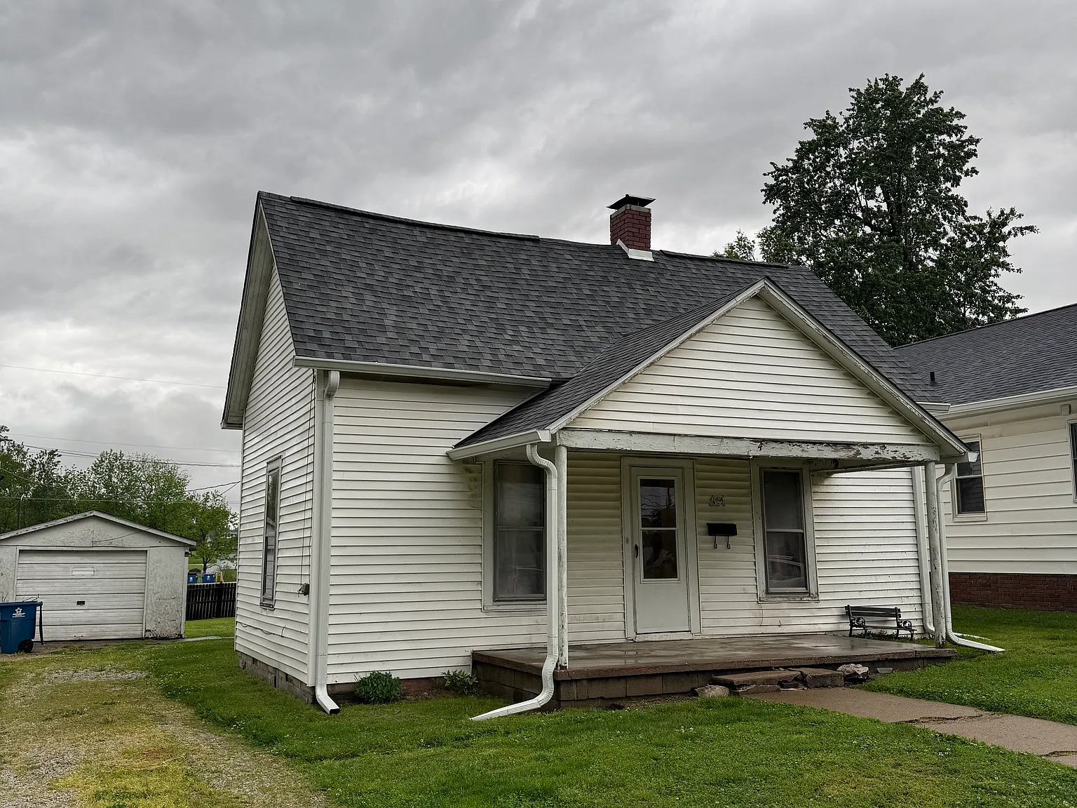 2 bed, 978 sqft, $995 — Photo 1