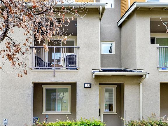 2nd image of 1313 Coyote Creek Way