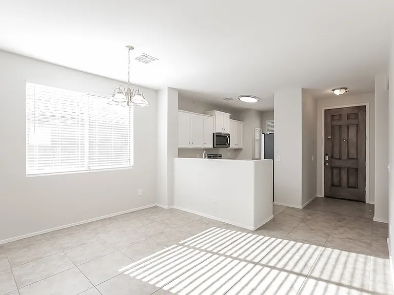 2202 W Gold Dust Ave — Photo 6
