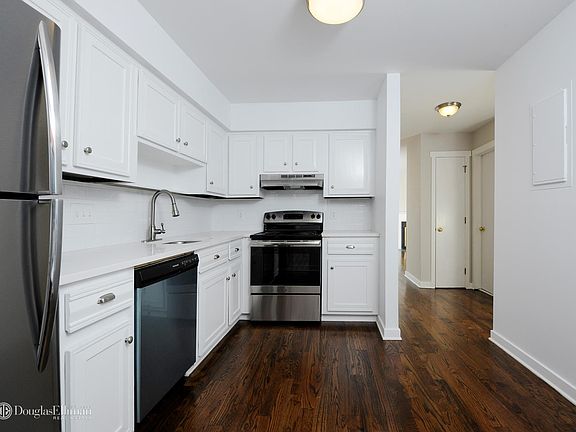 2nd image of 71 Aiken St APT C10