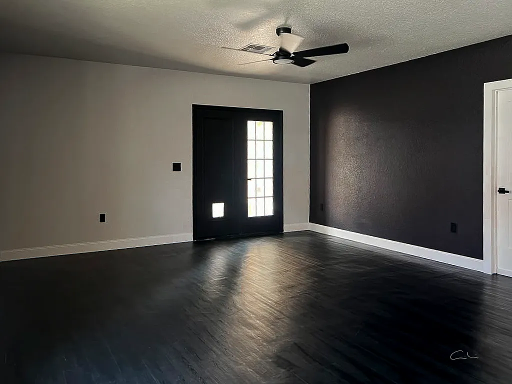 2 bed, 1376 sqft, $1,800 — Photo 2