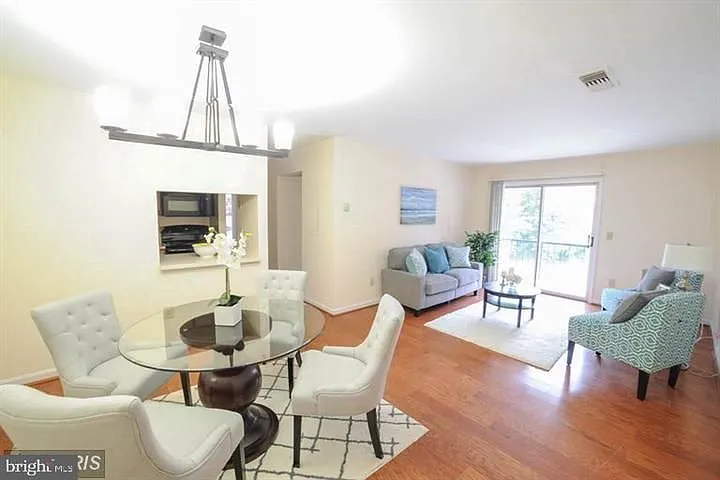 14901 Rydell Rd #304 — Photo 5