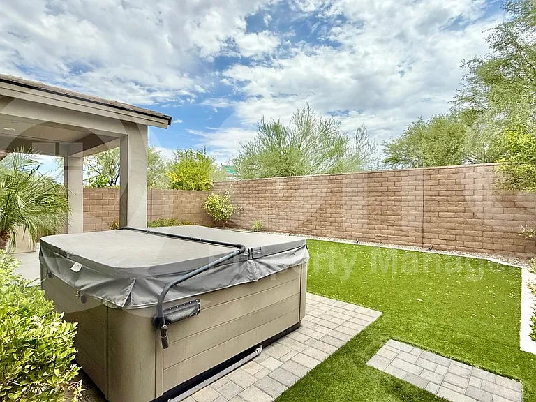 3557 E Tina Dr — Photo 4