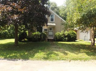 261 Saunder St, Westfield, MA 01085