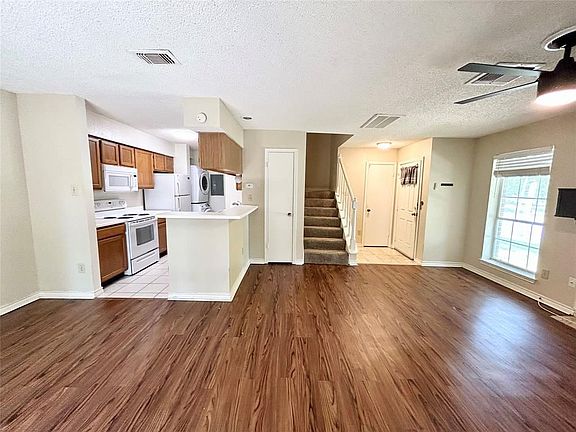 2nd image of 1228 Avenue O #A