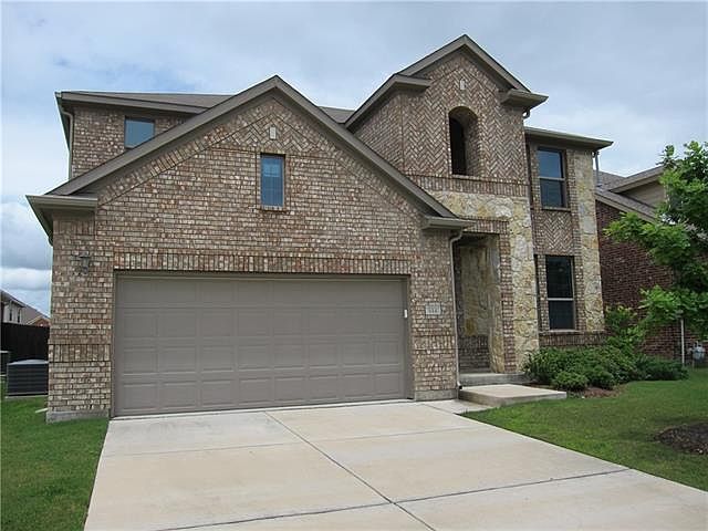 1st image of 816 Golden Nugget Dr